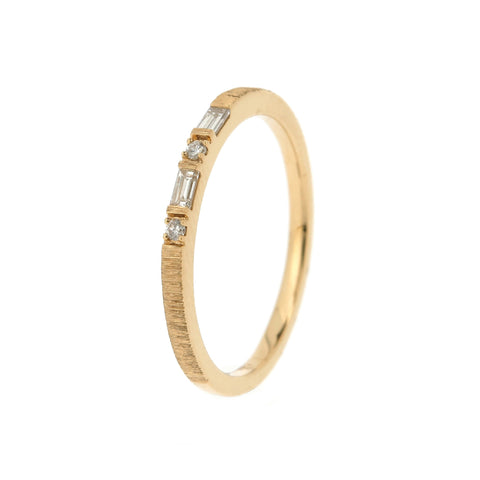 18K Yellow Gold Diamond Ring |  18K 黃金钻石戒指