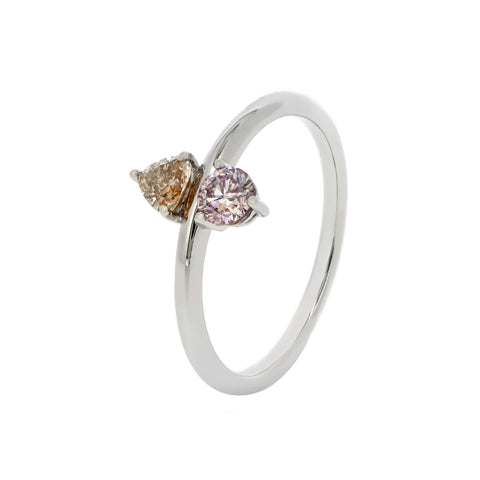 18K White Gold Fancy Diamond Ring | 18K 白金彩钻戒指